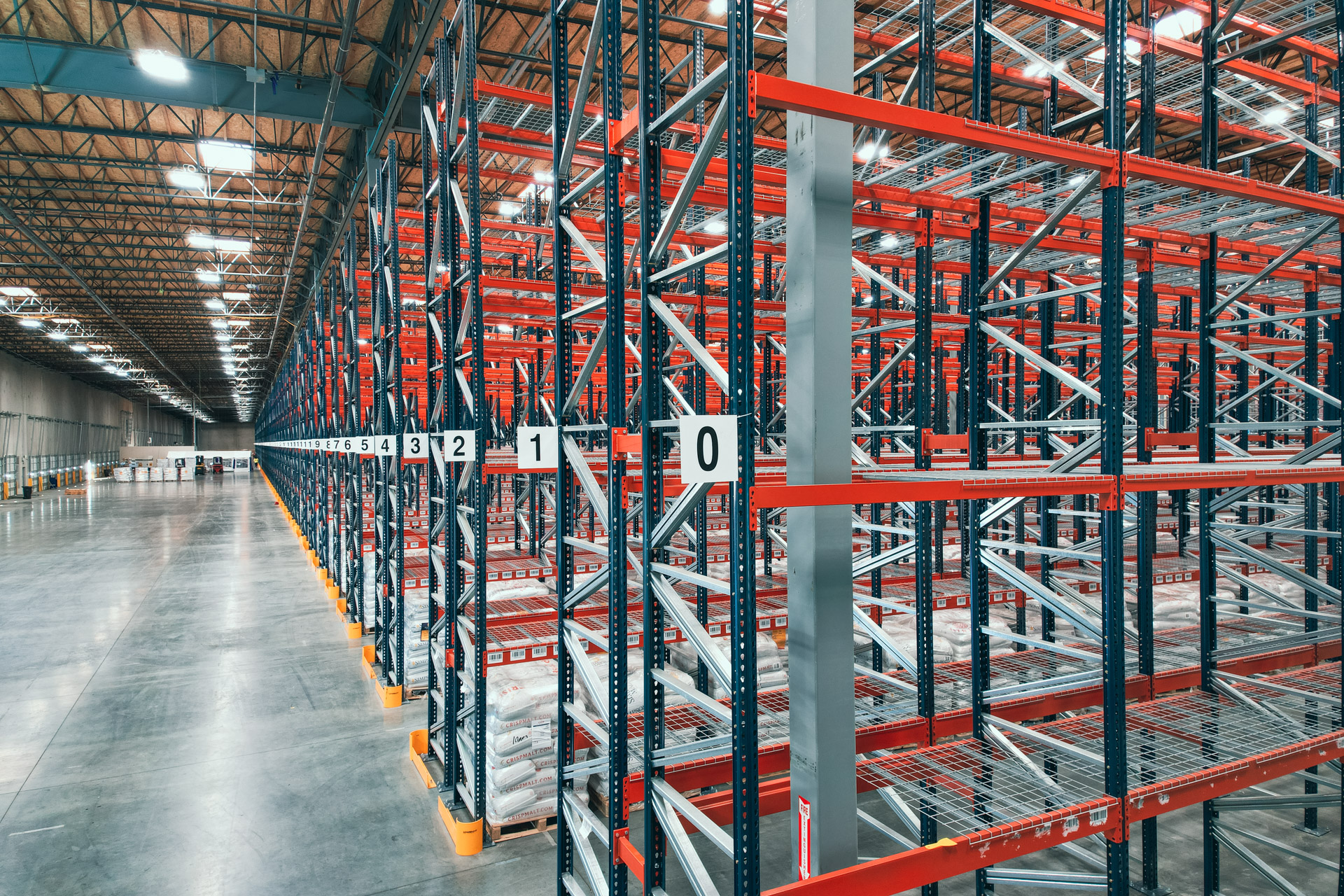 Industrial pallet racking warehouse in Lorain  Ohio